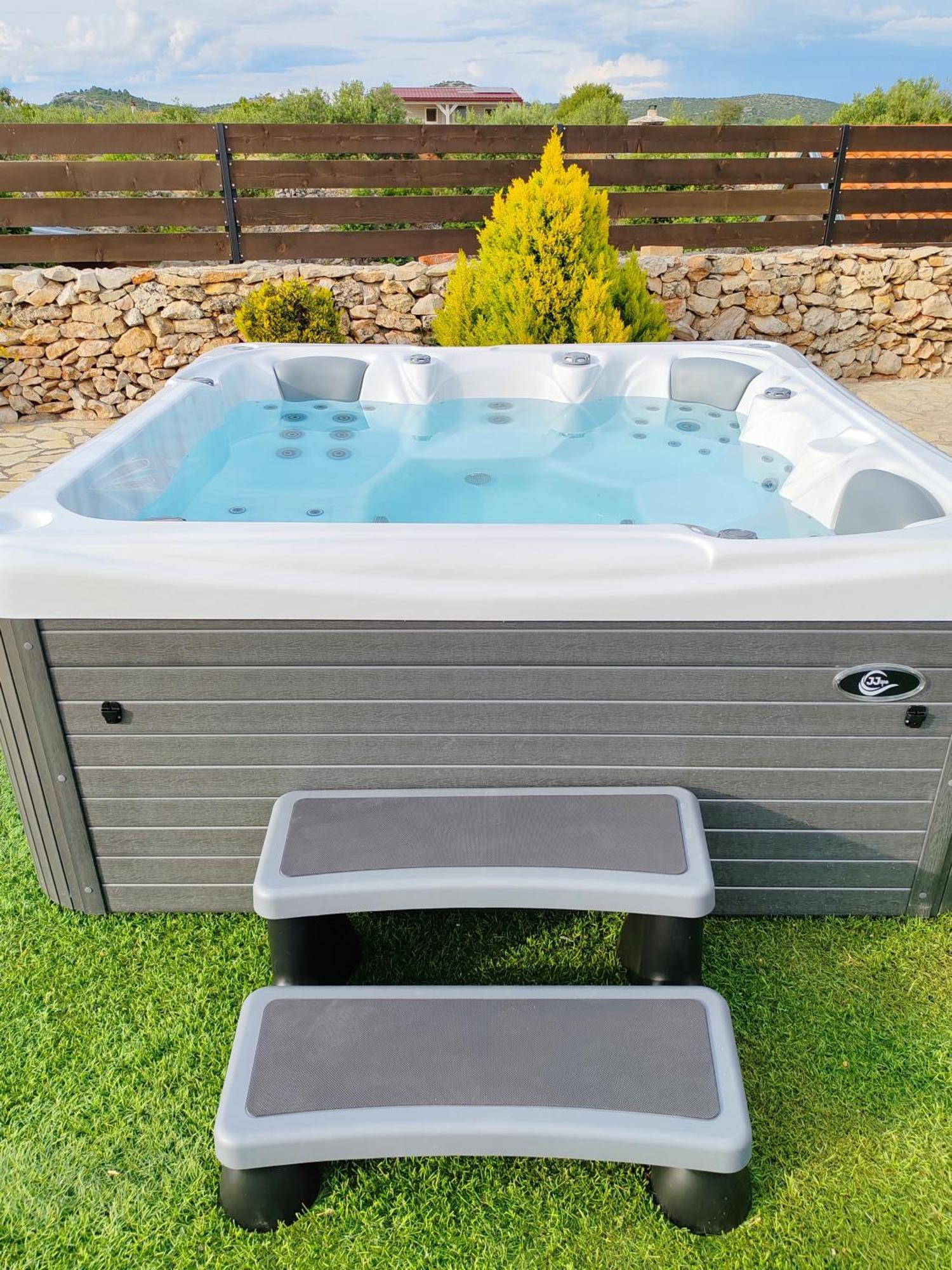 Holiday Home Juli With Jacuzzi Sibenik Exterior photo