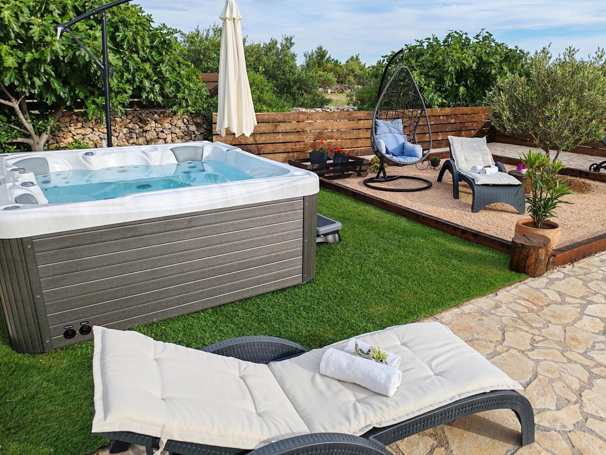 Holiday Home Juli With Jacuzzi Sibenik Exterior photo