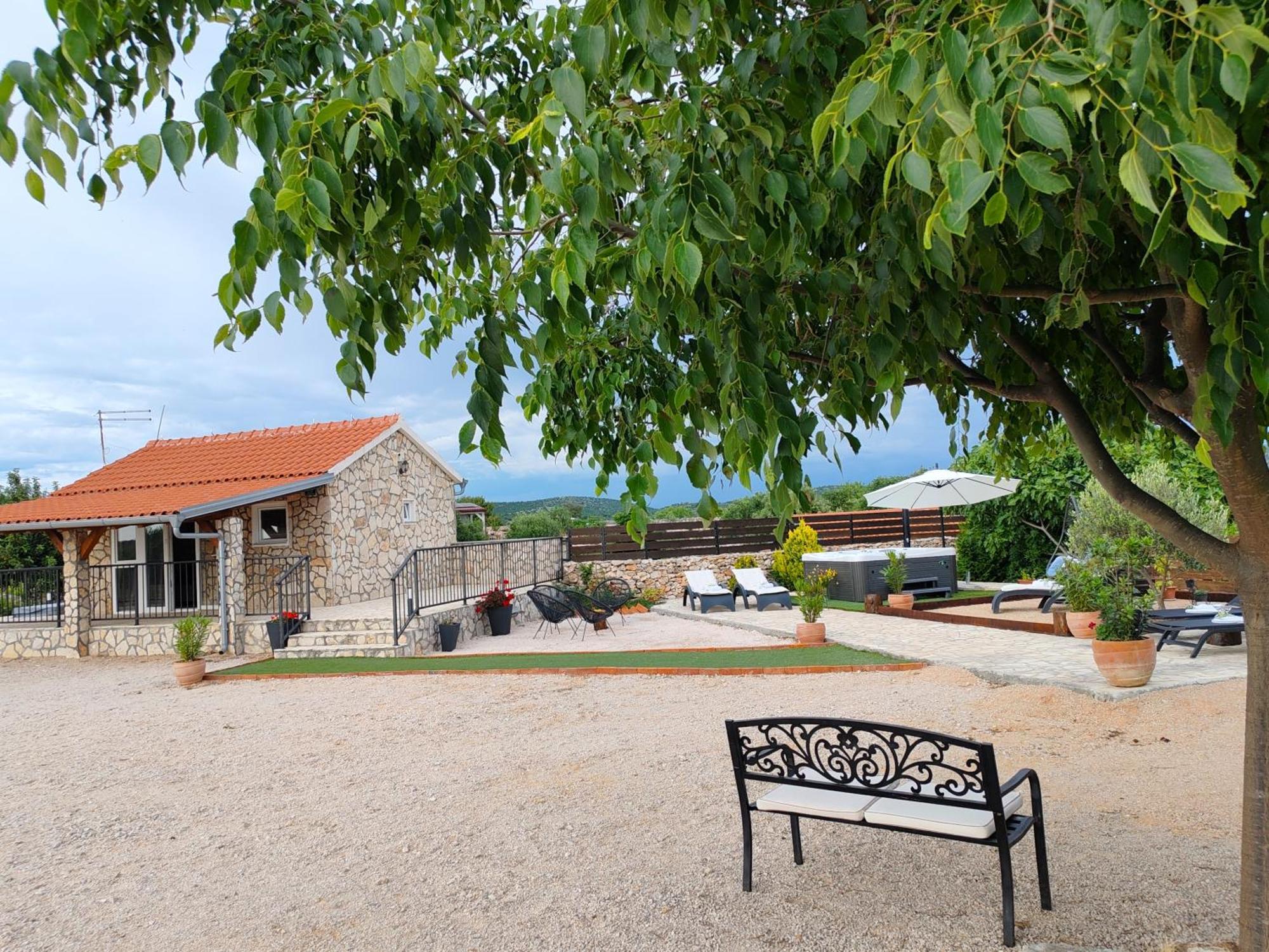 Holiday Home Juli With Jacuzzi Sibenik Exterior photo